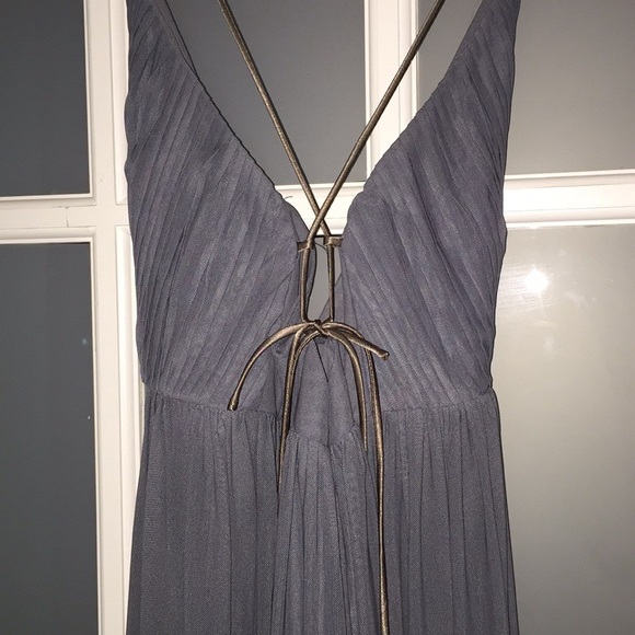 Tobi Silver Maxis w/ tie in back - Picture 2 of 2